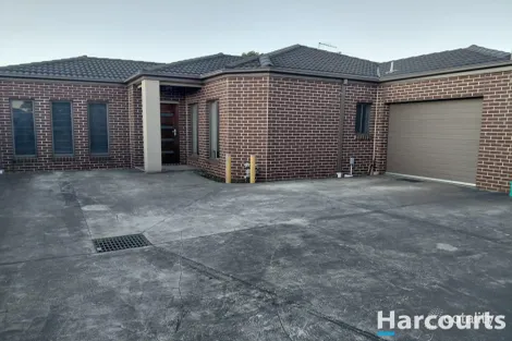 Property photo of 2/34 Finchley Park Crescent Tarneit VIC 3029