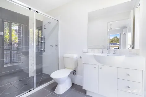 Property photo of 6 Eucalyptus Street Ningi QLD 4511