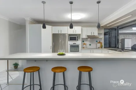 Property photo of 19 Hayward Avenue Cashmere QLD 4500