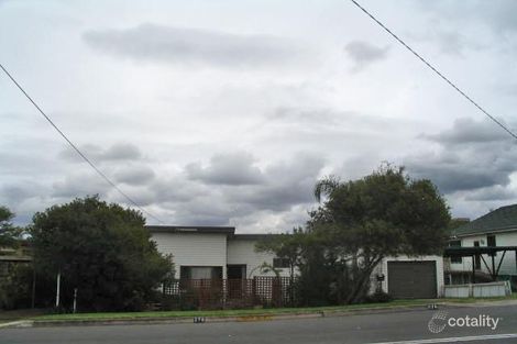 276 Flagstaff Rd, Lake Heights, NSW 2502