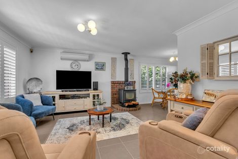 Property photo of 5 Gregwal Court Oxley QLD 4075