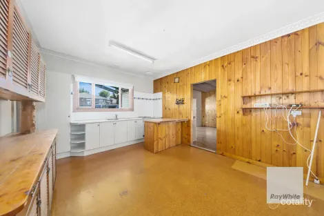 Property photo of 27 Ivanhoe Avenue St Albans VIC 3021