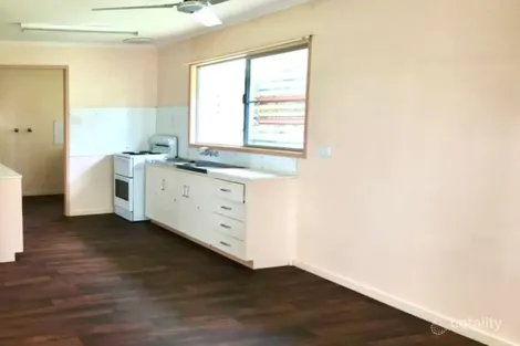 Property photo of 33 Kennedy Drive Moranbah QLD 4744