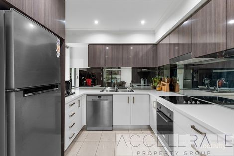 Property photo of 201/28 Heal Street New Farm QLD 4005