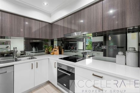 Property photo of 201/28 Heal Street New Farm QLD 4005