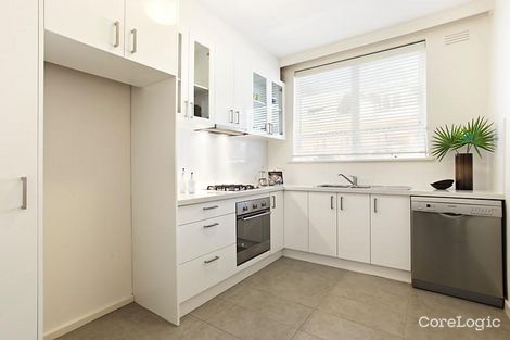 Property photo of 2/81 St Georges Road Elsternwick VIC 3185