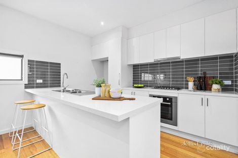 Property photo of 9/17-19 Northumberland Road Pascoe Vale VIC 3044