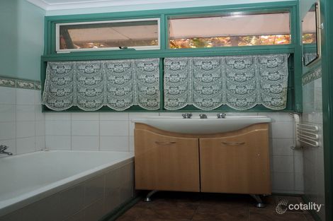 1/10 Kerferd Rd, Glen Waverley, VIC 3150