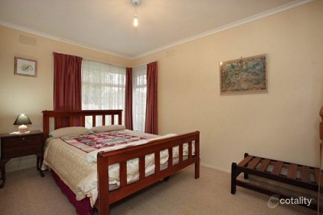 Property photo of 5 Valetta Crescent Knoxfield VIC 3180