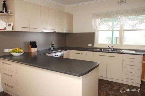 Property photo of 52 Gladstone Street Glenrowan VIC 3675