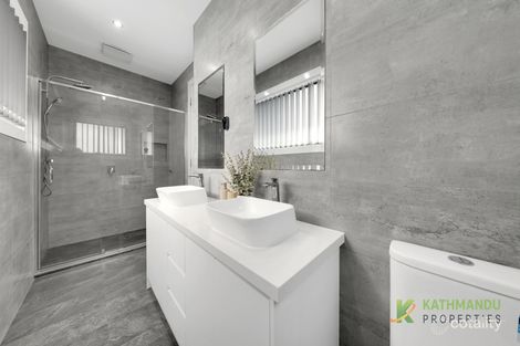 Property photo of 60 Charteris Drive Craigieburn VIC 3064