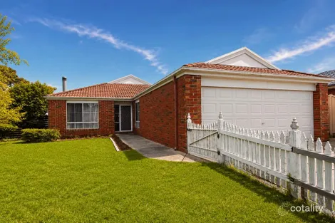 18 Forbes Ave, Lynbrook, VIC 3975