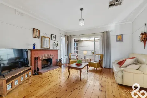 Property photo of 6 Pine Street Thomastown VIC 3074