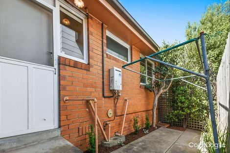 Property photo of 2/35 Strathalbyn Street Kew East VIC 3102