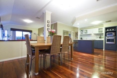 7 Kenworth Pass, Success, WA 6164