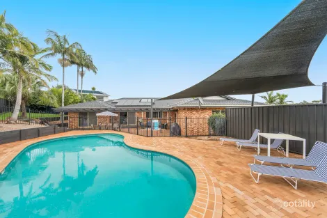 Property photo of 6 Kalimna Close Port Macquarie NSW 2444