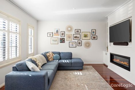 Property photo of 2/2 Mantell Street Moonee Ponds VIC 3039