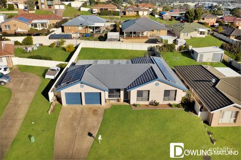 Property photo of 31 Benjamin Circle Rutherford NSW 2320