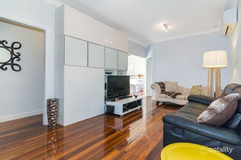 Property photo of 52 Daisy Street Wynnum QLD 4178