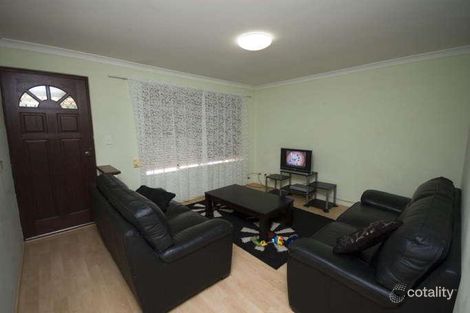 Property photo of 91 Coronata Drive Warnbro WA 6169