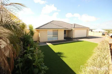 Property photo of 87 Barrett Drive Wandina WA 6530