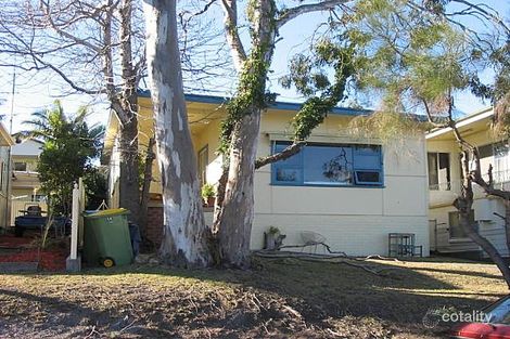 16 Kenilworth St, Mannering Park, NSW 2259