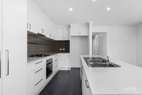 Property photo of 64 Warburton Drive Lucas VIC 3350