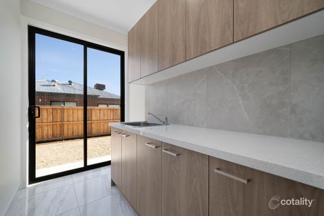 Property photo of 37 Skypac Street Weir Views VIC 3338