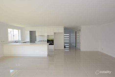 Property photo of 53 Albatross Way Old Bar NSW 2430