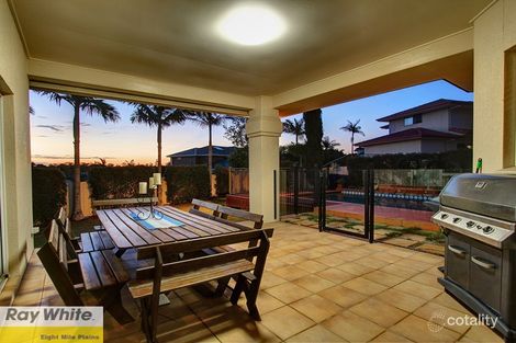 Property photo of 12 Kakirra Place Eight Mile Plains QLD 4113
