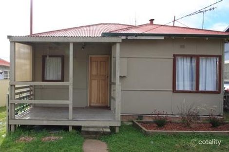 Property photo of 33 Fergus Road Queanbeyan NSW 2620