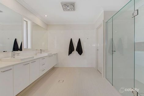 Property photo of 37 Ameen Circuit Mudjimba QLD 4564