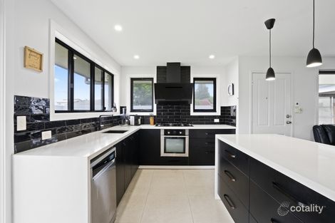 Property photo of 22 Launch Road Mermaid Waters QLD 4218