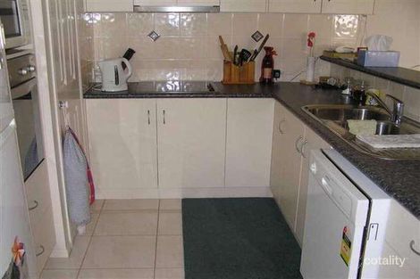 Property photo of 2/763-765 Greenwattle Street Glenvale QLD 4350