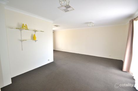 Property photo of 45 Ravenscroft Way Kelmscott WA 6111