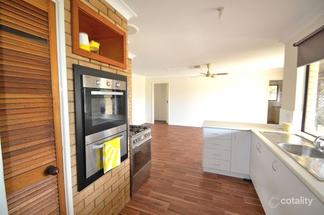 Property photo of 45 Ravenscroft Way Kelmscott WA 6111