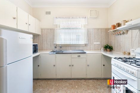 Property photo of 10 Uranus Road Padstow NSW 2211