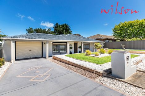 7 Christie Ave, Christies Beach, SA 5165