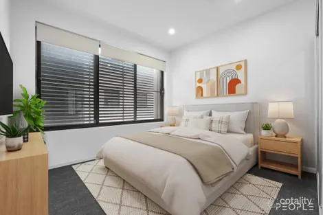 Property photo of 11/35 Clarence Road Indooroopilly QLD 4068