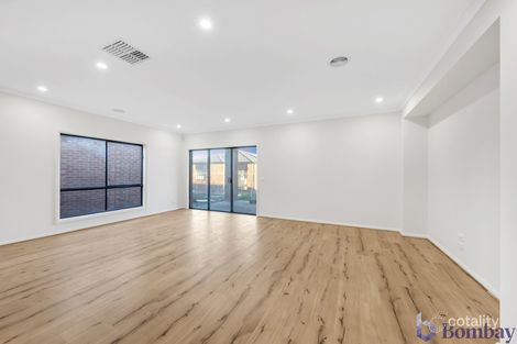 Property photo of 41 Scaffidi Way Wollert VIC 3750