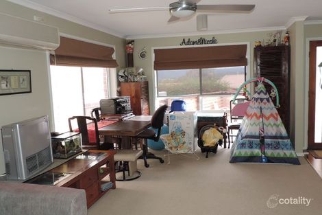 Property photo of 2/22 Delmar Crescent Karabar NSW 2620