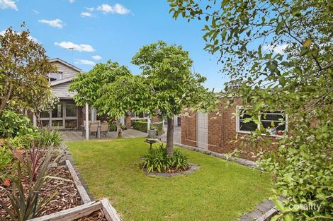 57 Wunalla Rd, Seaford, VIC 3198