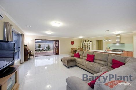 Property photo of 20 Grandiflora Grove Point Cook VIC 3030
