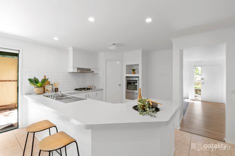 Property photo of 16 Ashton Rise Narre Warren South VIC 3805