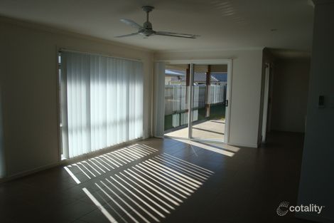 Property photo of 8 Mozart Street Sippy Downs QLD 4556