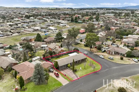 Property photo of 44 Kabbera Boulevard Kelso NSW 2795