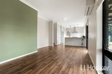 Property photo of 44 Kabbera Boulevard Kelso NSW 2795