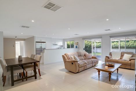 Property photo of 8 Elizabeth Crescent Hallett Cove SA 5158