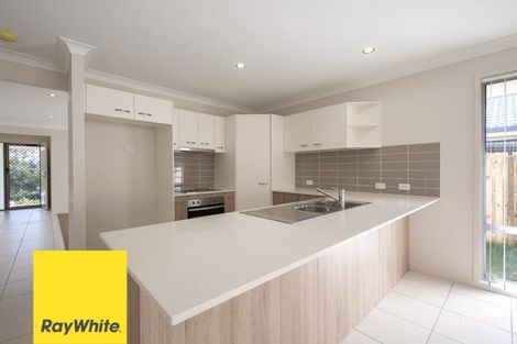 Property photo of 22 Vista Crescent Pimpama QLD 4209