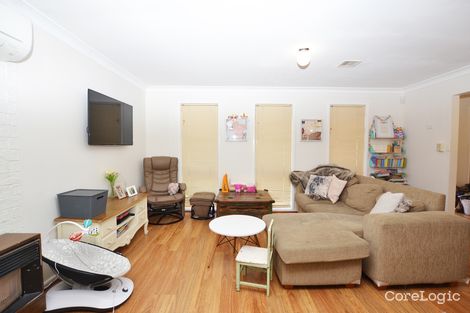 Property photo of 6 Crisp Drive Ashmont NSW 2650